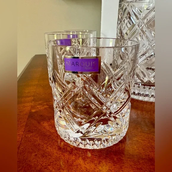 NIB Marquis by Waterford Oblique 7-piece Decanter and Tumbler Set - Picture 3 of 6